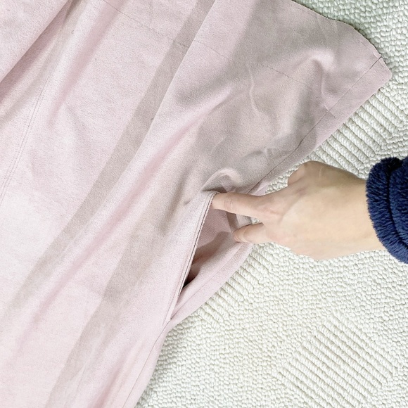 Windsor Pink Suede V Neck Dress w pockets on side - Picture 2 of 7